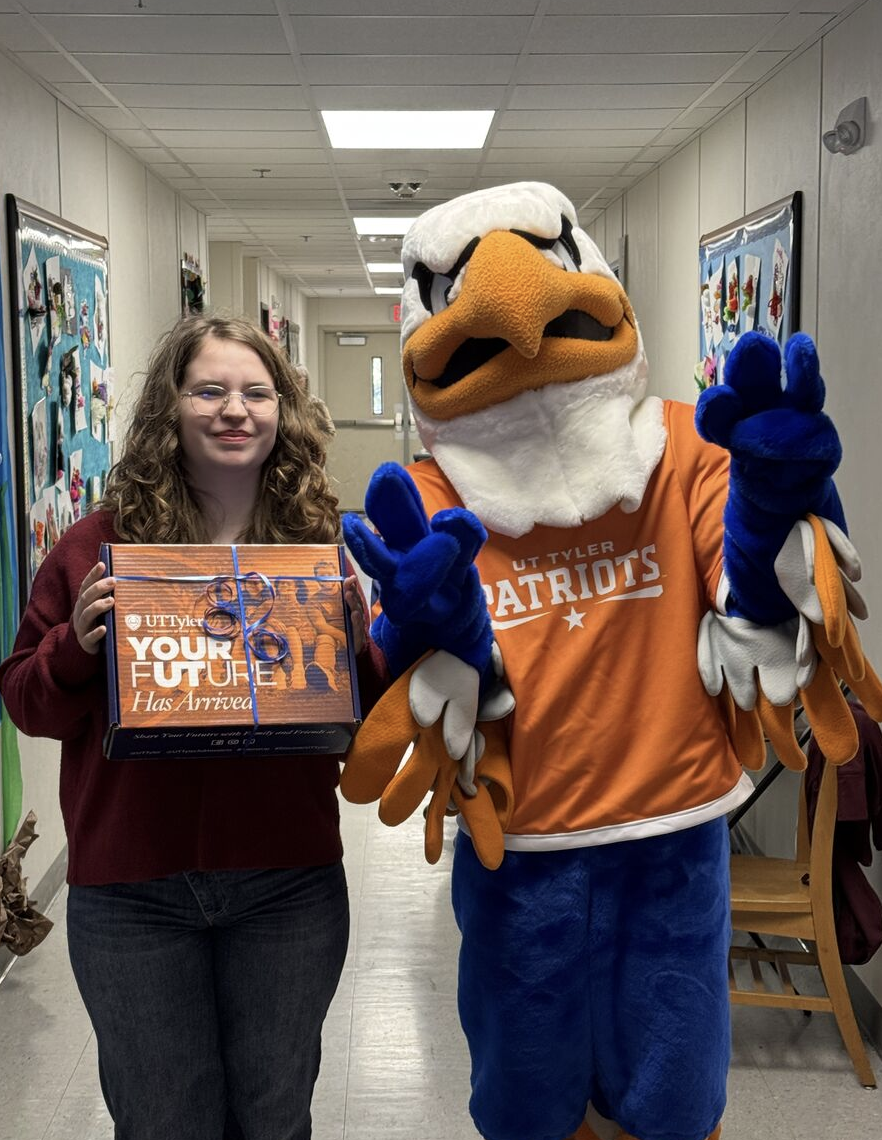 Student accepts admission to UT Tyler